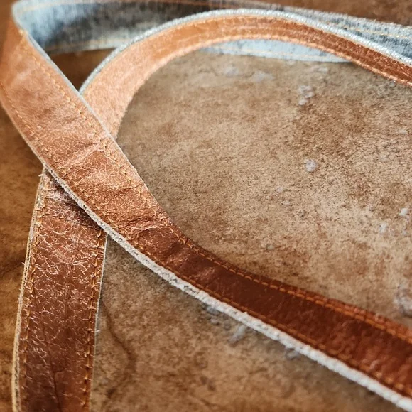 Vaan & Co Black With Brown Accent Leather Tote - Picture 13 of 16